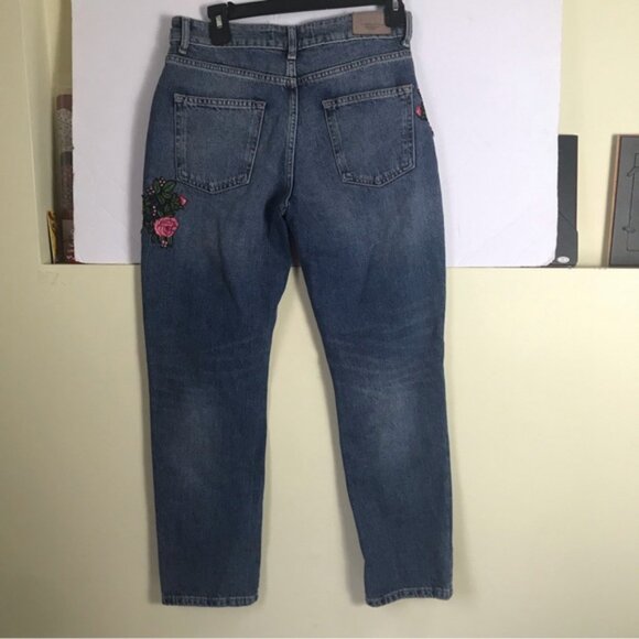 Zara Boyfriend Floral Embroidered Sequins High Rise Jeans Distressed  Roses 2 - Picture 3 of 15